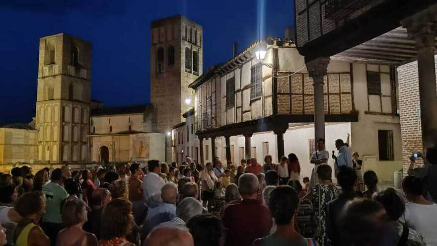 Árevalo a través de sus plazas. Carmen Meléndez