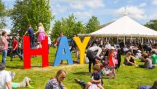 ¿Por qué los festivales de la cultura hispana los organiza Inglaterra? Mercedes Temboury